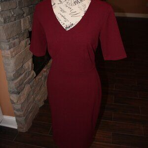 New York & Company Short Sleeve V-Neck Burgundy Dress